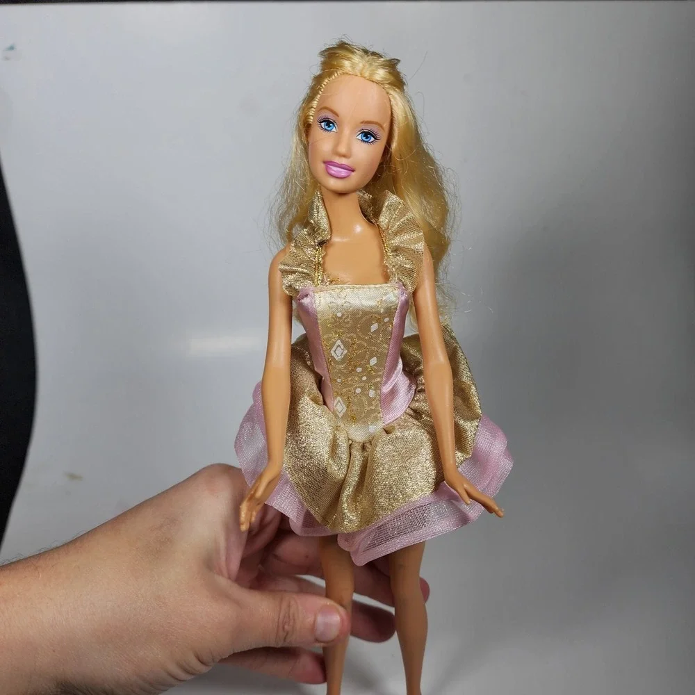 HTF Barbie Princess Ballerina The‎ Princess & the Pauper Not Original Doll